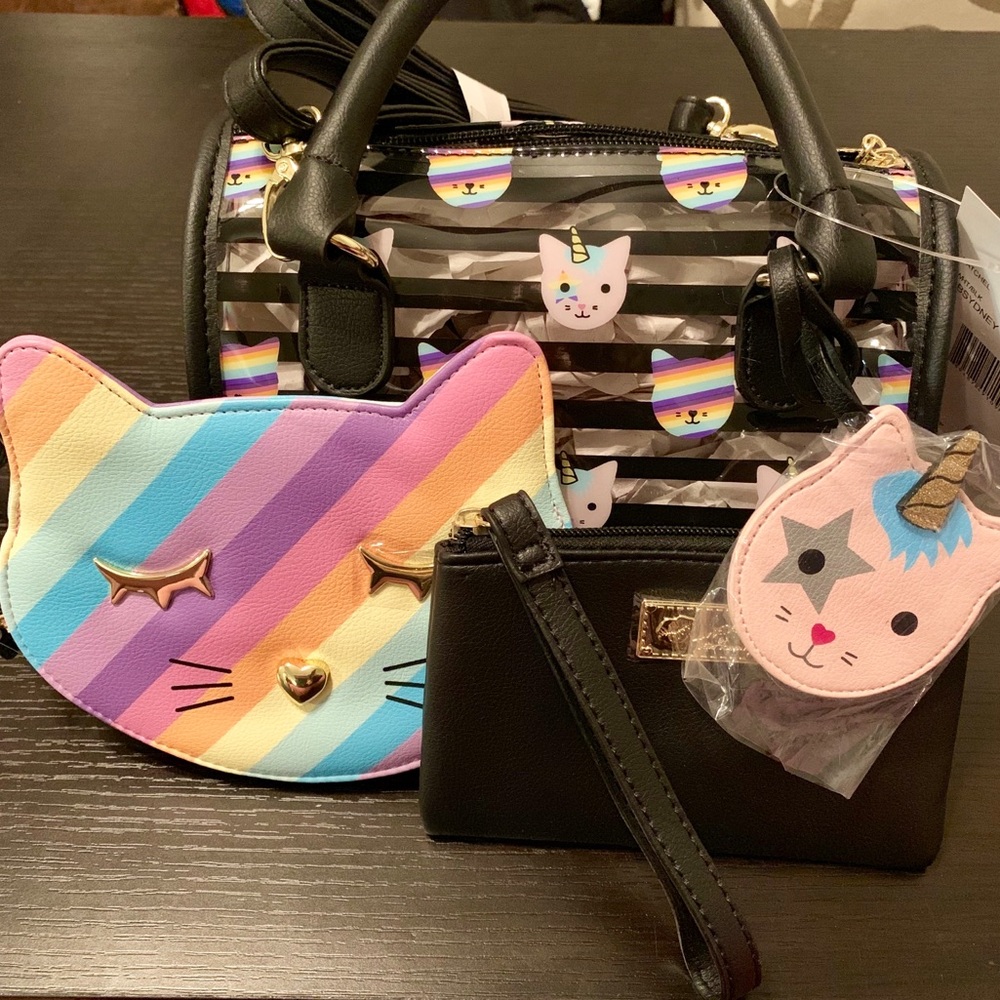 🖤FINAL PRICE🖤 Betsey Johnson Bundle
